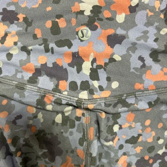 Lululemon align Leggings xs small Size 4 - Picture 3 of 4